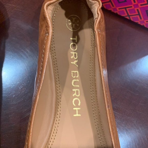 Tory Burch flats size 9M - Picture 3 of 7